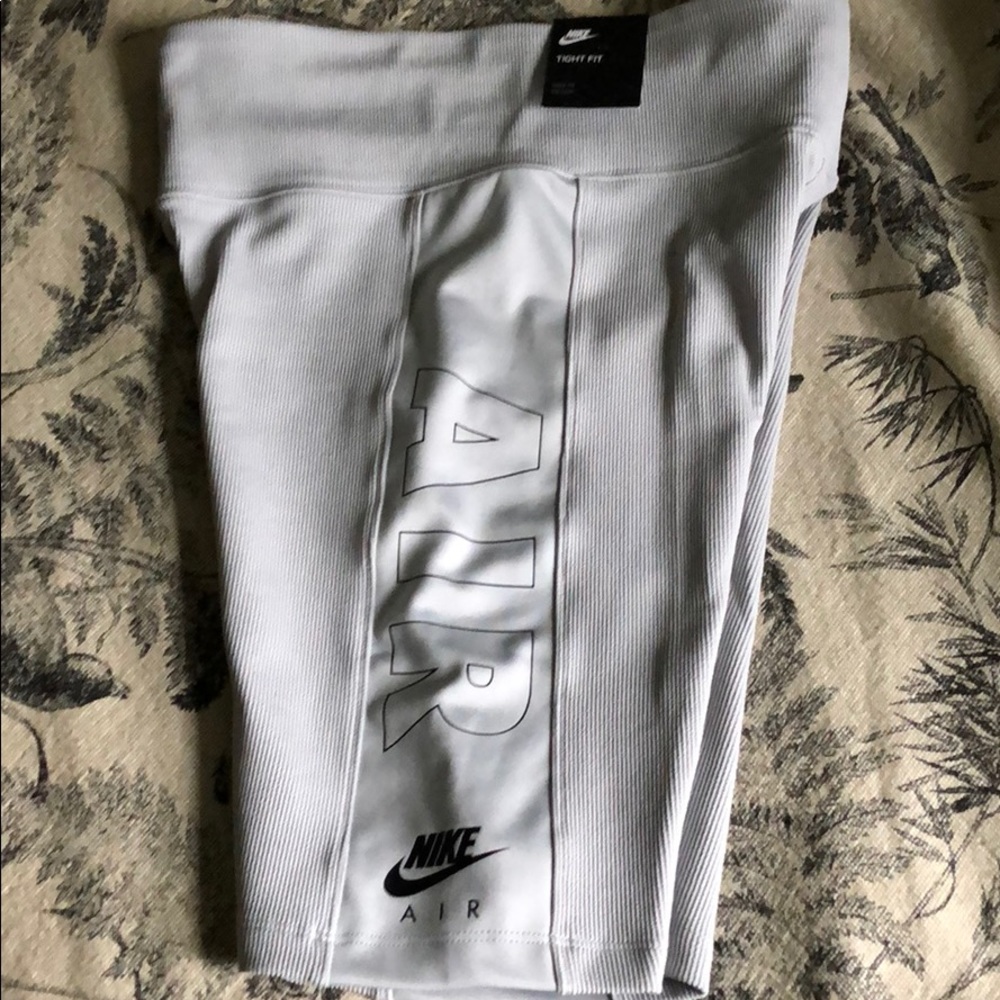 Nike  tight fit shorts NWT